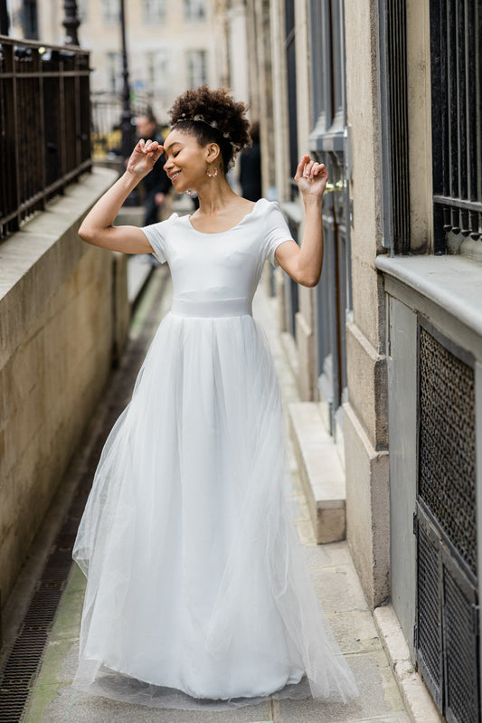 Robe de Mariage Civil "L'Intemporelle" - Éclat de Soie et Tulle